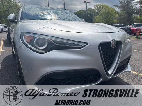 Used 2018 Alfa Romeo Stelvio Ti Sport AWD/4WD image 1