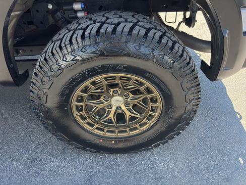 Used 2024 Ford F150 Raptor w/ Equipment Group 803A Raptor R AWD/4WD image 12