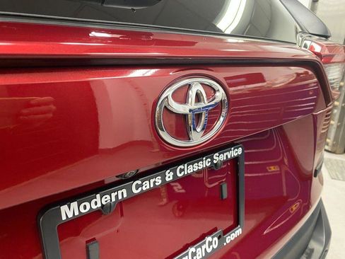 Used 2024 Toyota RAV4 Adventure image 25