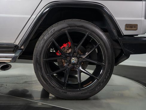 Used 2013 Mercedes-Benz G 63 AMG 4MATIC image 17