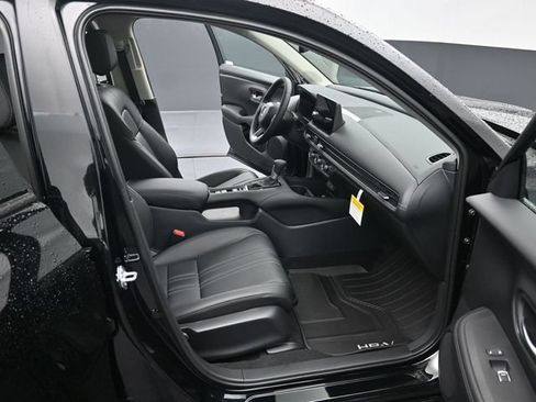 New 2026 Honda HR-V EX-L image 29