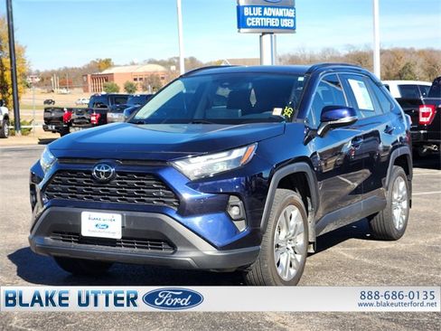 Used 2024 Toyota RAV4 XLE Premium image 3