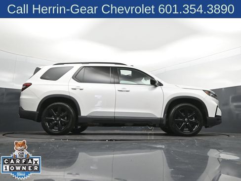 Used 2025 Honda Pilot Black Edition image 44