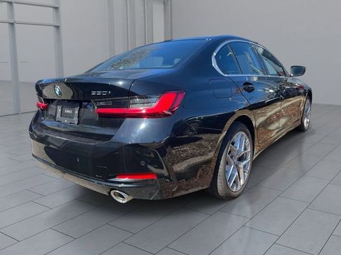 Used 2025 BMW 330i xDrive Sedan AWD/4WD image 5