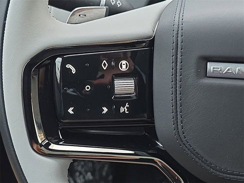 Used 2026 Land Rover Range Rover Velar S image 21