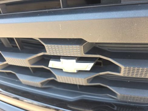 Used 2022 Chevrolet Silverado 1500 Custom RWD image 9