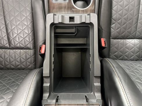 Used 2023 Nissan Murano Platinum w/ Cargo Package FWD image 34