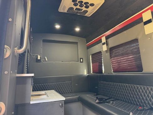 Used 2023 Ford E-Transit 148 High Roof Extended w/ Load Area Protection Package image 17