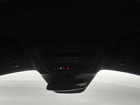 Used 2024 Chevrolet Blazer EV LT AWD/4WD image 31