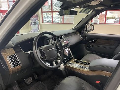 Used 2018 Land Rover Range Rover Supercharged image 23