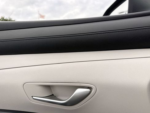 Used 2025 Hyundai Tucson SEL AWD/4WD image 13