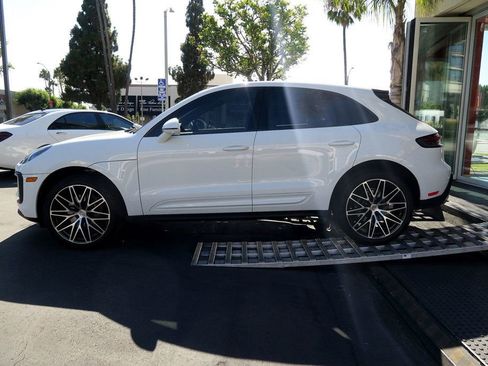 Used 2023 Porsche Macan image 48