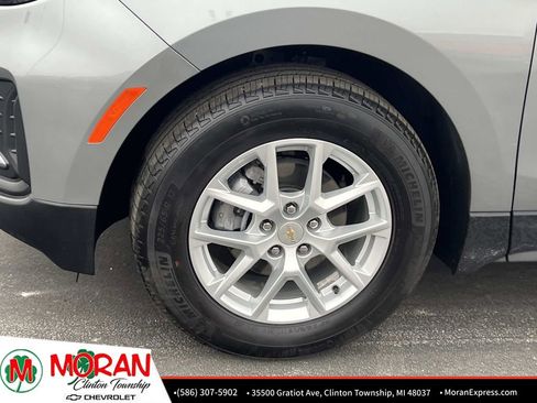 Certified 2024 Chevrolet Equinox LS w/ LS Convenience Package image 11