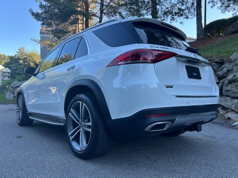 Used 2020 Mercedes-Benz GLE 350 4MATIC w/ Premium Package image 17