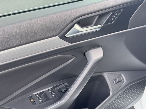 Used 2020 Volkswagen Jetta S image 14