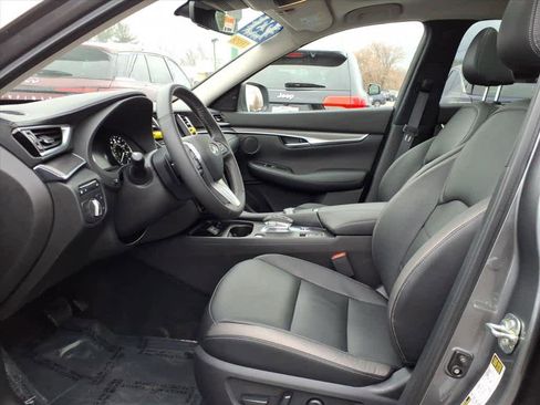 Certified 2023 INFINITI QX50 Luxe image 11