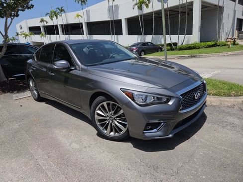 Used 2023 INFINITI Q50 Luxe w/ Cargo Package RWD image 2