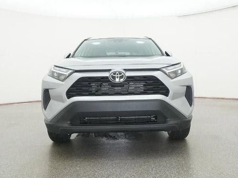 New 2025 Toyota RAV4 XLE image 31