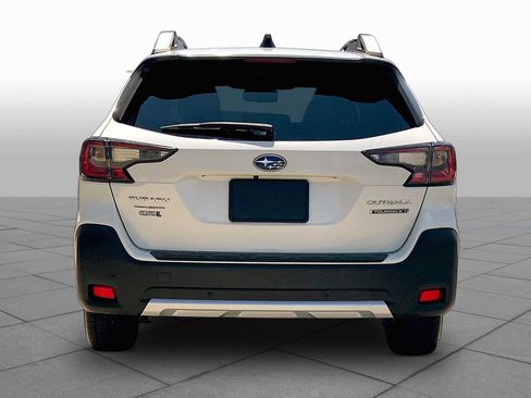 Used 2024 Subaru Outback Touring XT AWD/4WD image 5