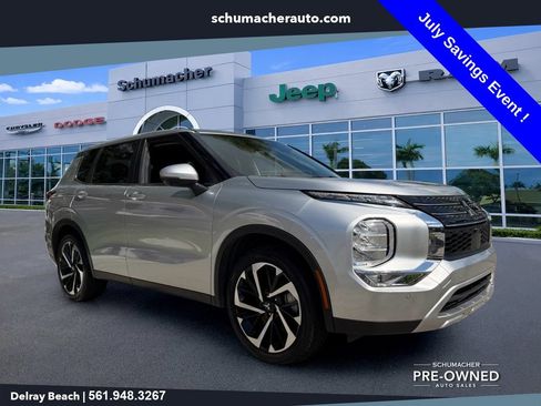 Used 2024 Mitsubishi Outlander FWD image 1