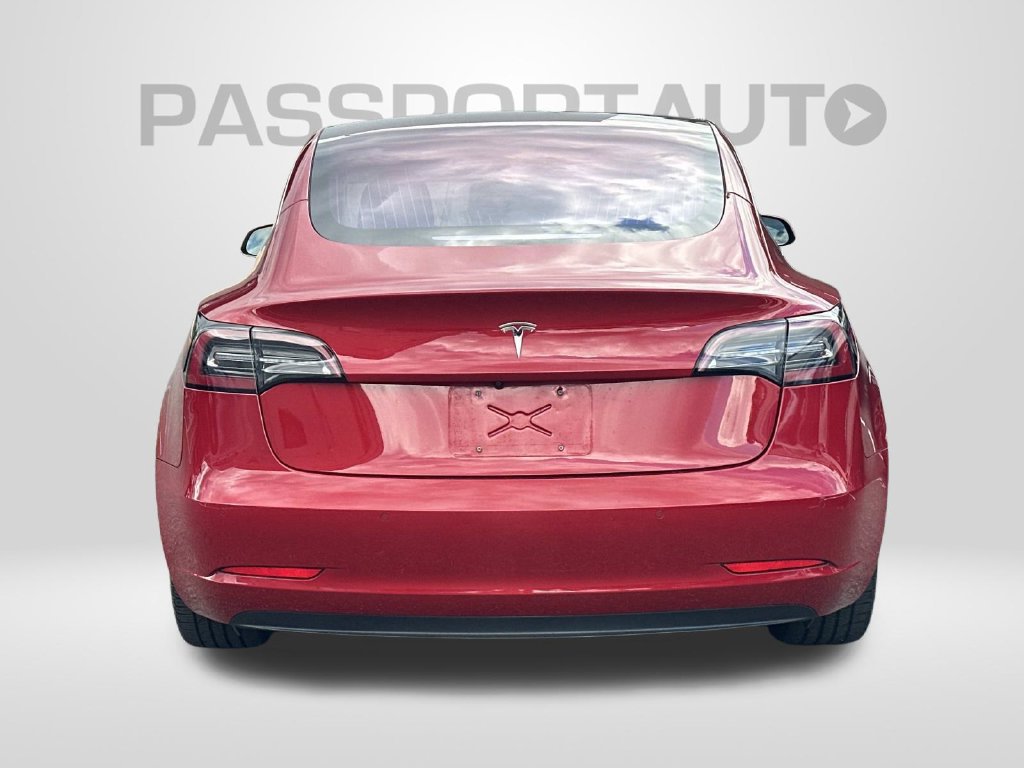 Used 2018 Tesla Model 3 Long Range RWD image 3