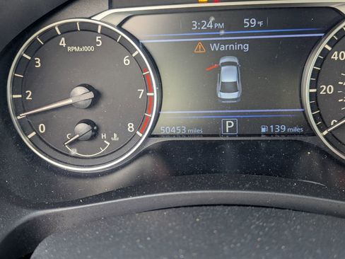 Used 2024 Nissan Altima 2.5 SV image 26