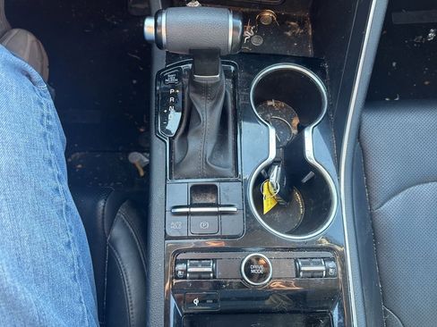 Used 2021 Kia K5 EX image 32