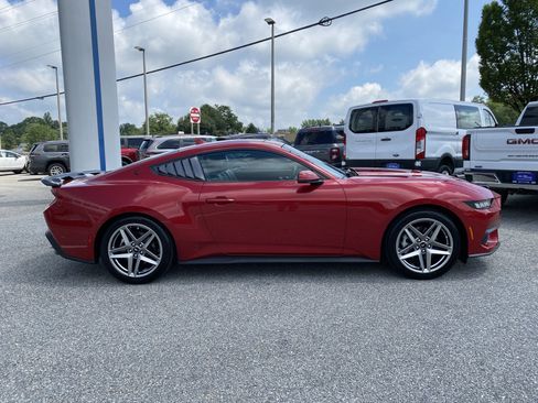 Used 2024 Ford Mustang Premium RWD image 8