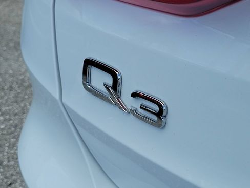 Certified 2024 Audi Q3 2.0T Premium Plus AWD/4WD image 5