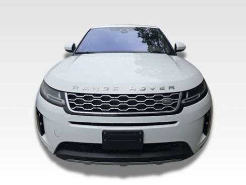 Used 2020 Land Rover Range Rover Evoque SE image 5