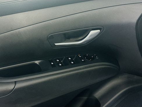 Used 2025 Hyundai Tucson SEL image 15