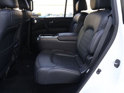 Certified 2024 INFINITI QX80 Sensory image 16