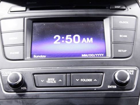 Used 2018 Hyundai Santa Fe Sport image 27