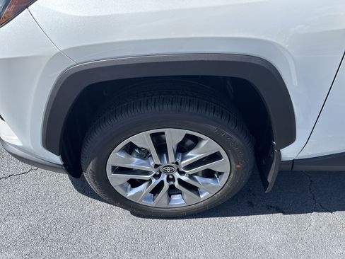 New 2025 Toyota RAV4 XLE Premium image 9