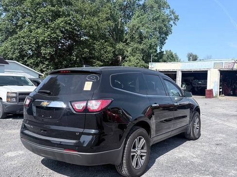 Used 2017 Chevrolet Traverse LT AWD/4WD image 5