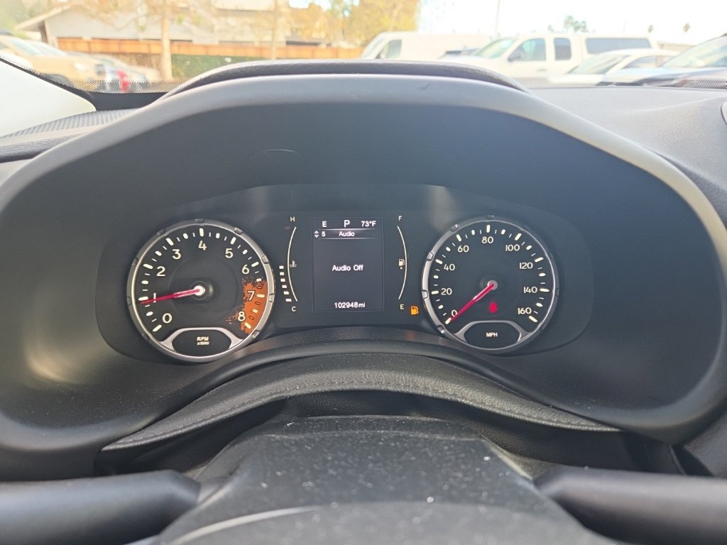 Used 2015 Jeep Renegade Sport w/ Power & Air Group FWD image 13