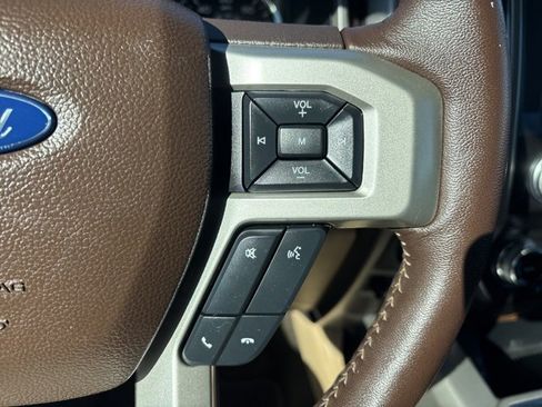 Used 2019 Ford F150 Lariat w/ Equipment Group 502A Luxury image 9