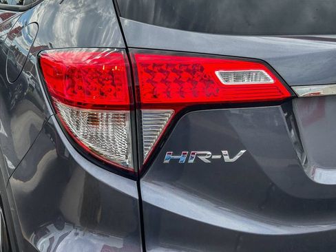 Used 2021 Honda HR-V EX image 10