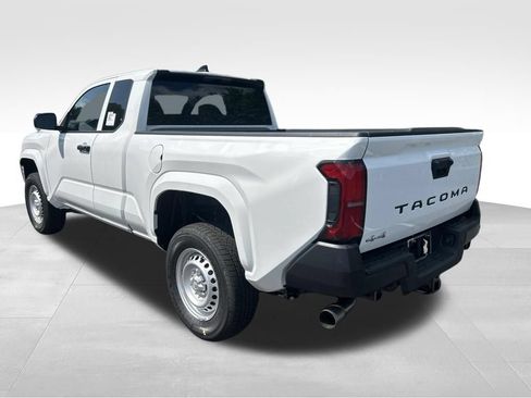 New 2026 Toyota Tacoma SR AWD/4WD image 3