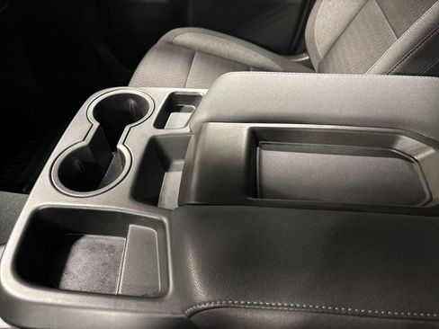 Used 2025 Chevrolet Silverado 1500 Custom image 22