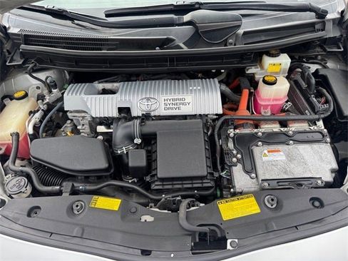 Used 2010 Toyota Prius Three image 12