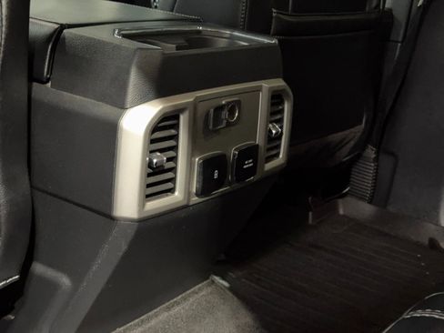 Used 2020 Ford F250 Lariat w/ Lariat Value Package image 19