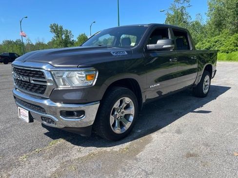 Used 2022 RAM 1500 Big Horn AWD/4WD image 3