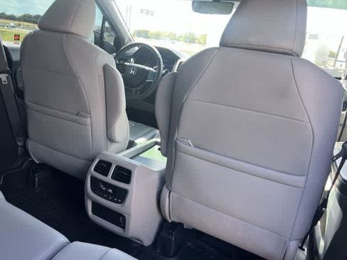 Used 2022 Honda Pilot Special Edition image 13