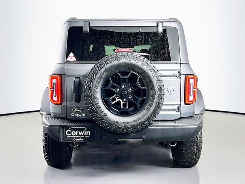 New 2026 Ford Bronco Badlands image 13