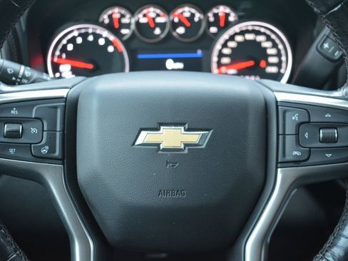 Used 2019 Chevrolet Silverado 1500 LT image 11