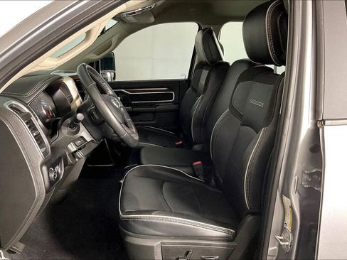 Used 2024 RAM 2500 Laramie AWD/4WD image 33