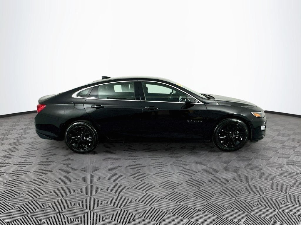 Used 2024 Chevrolet Malibu LT FWD image 12