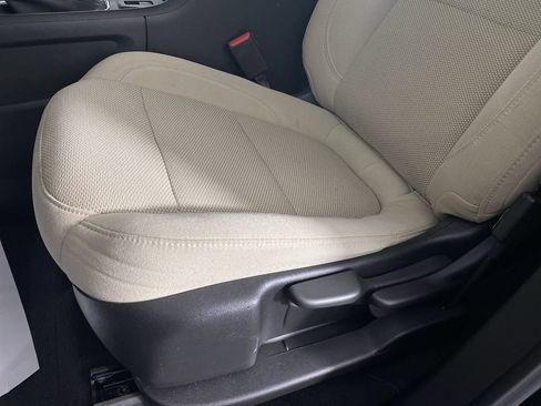 Certified 2023 Chevrolet Traverse LS image 9