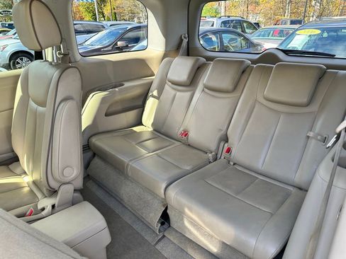 Used 2015 Nissan Quest SL image 27